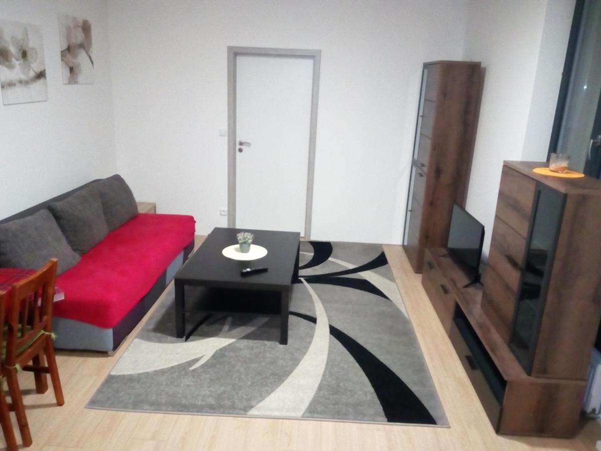Apartman Stefanikova Злін Екстер'єр фото